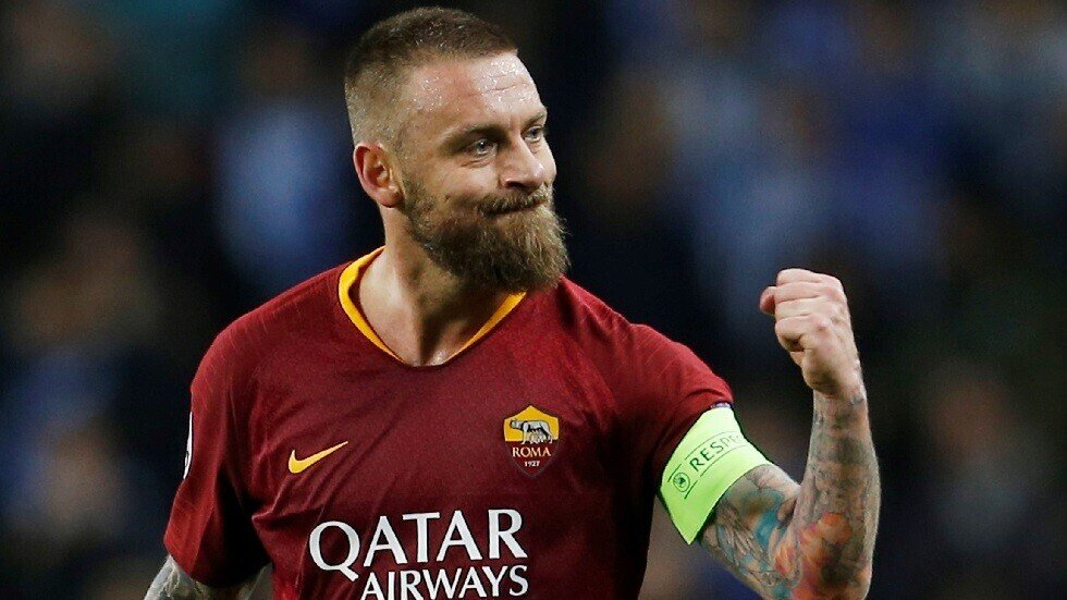 رغم الاعتزال الدولي.. عودة أولية لدي روسي مع المنتخب الإيطالي