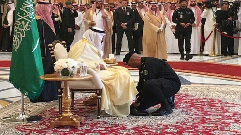 مقتل "حارس الملوك" يعيد لذاكرة السعوديين تنبؤات ميشال حايك