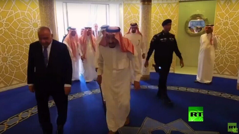 آخر ظهور رسمي للواء الفغم مع الملك سلمان