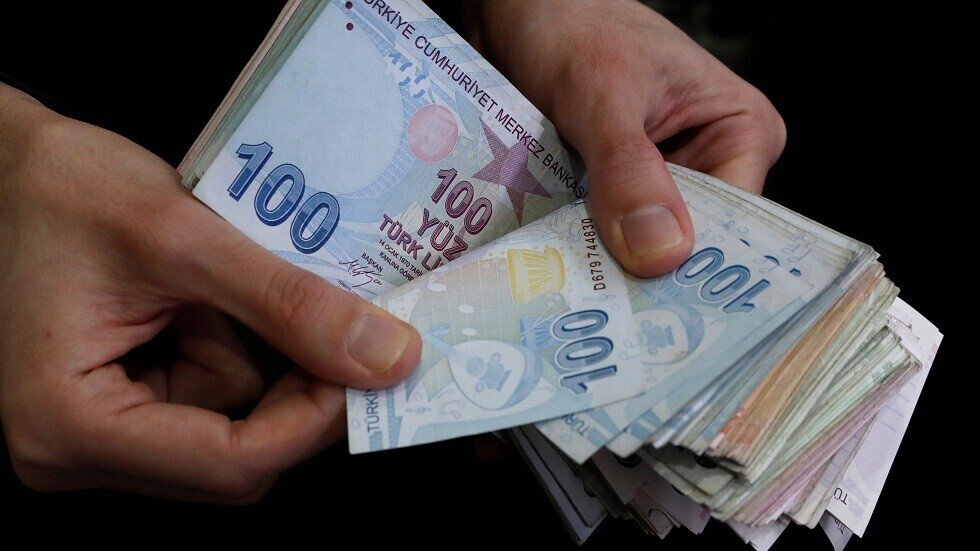 الليرة التركية تهوي بسبب تصريحات أردوغان
