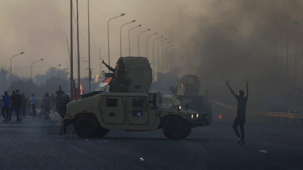 ارتفاع عدد ضحايا الاحتجاجات في العراق إلى 44 قتيلا ومئات المصابين