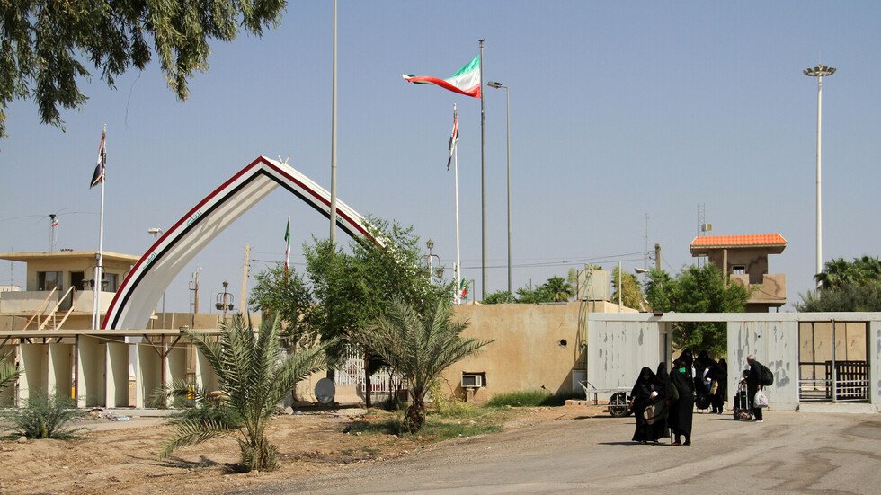  إيران تعيد فتح منفذ خسروي الحدودي مع العراق