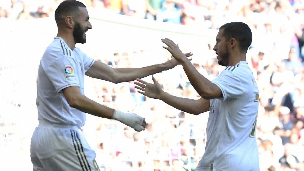 ريال مدريد يتشبث بصدارة "الليغا" برباعية في شباك غرناطة (فيديو)
