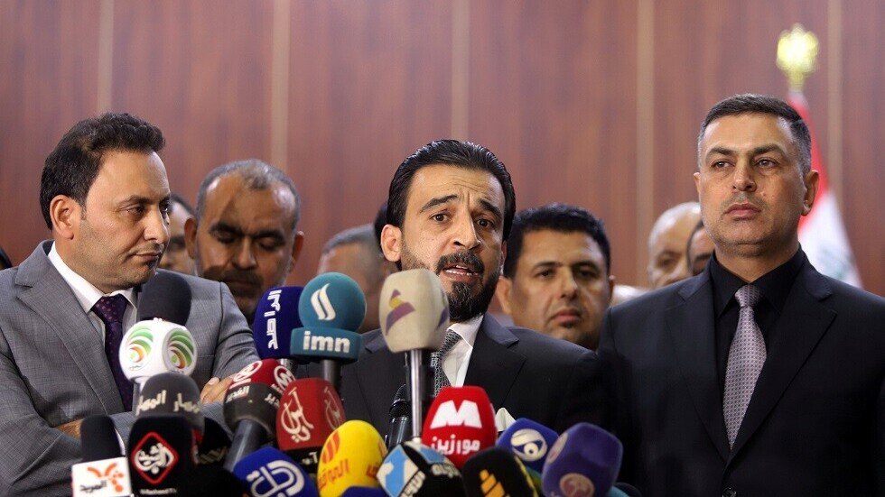العراق.. الحلبوسي يوصي بإيقاف إزالة التجاوزات فورا وإلغاء عمل مجالس المحافظات