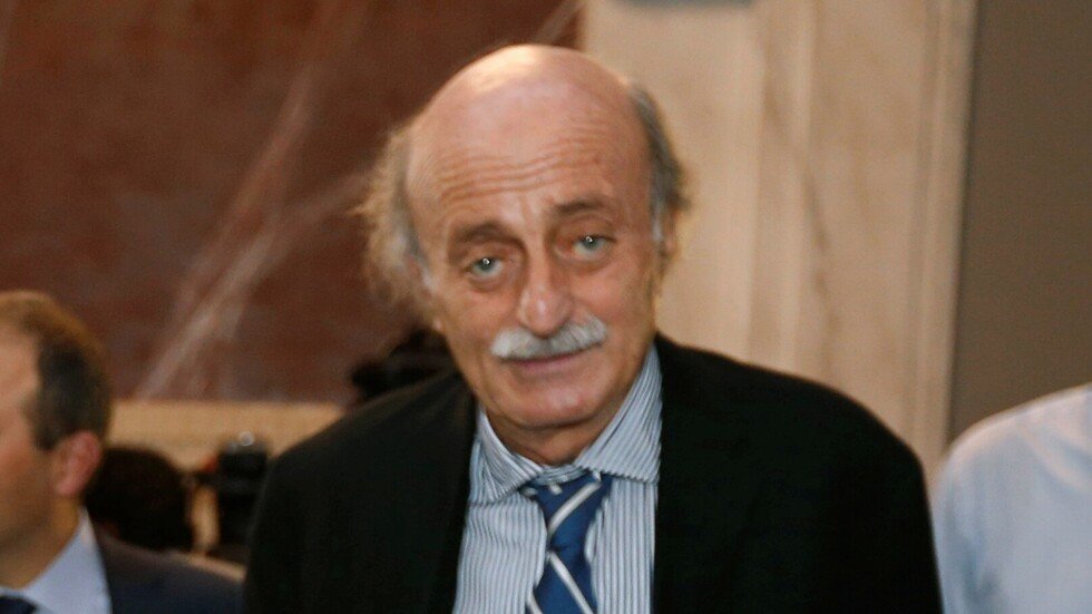 جنبلاط يرفض "ورقة" الحريري ويهاجم جبران باسيل