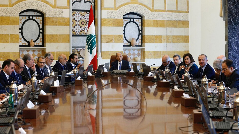 الاتحاد الأوروبي يدعو الأطراف اللبنانية إلى حوار سلمي وتجنب العنف