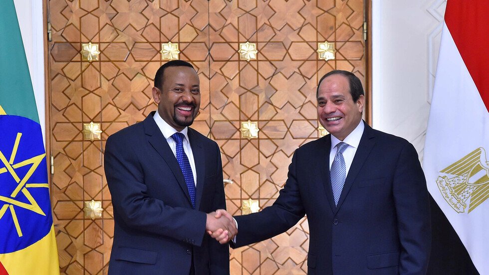 السيسي يلتقي أبي أحمد في سوتشي