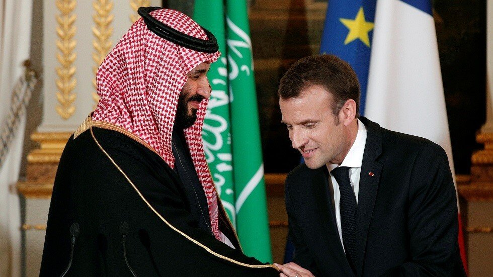 محمد بن سلمان وماكرون يبحثان أمن المنطقة