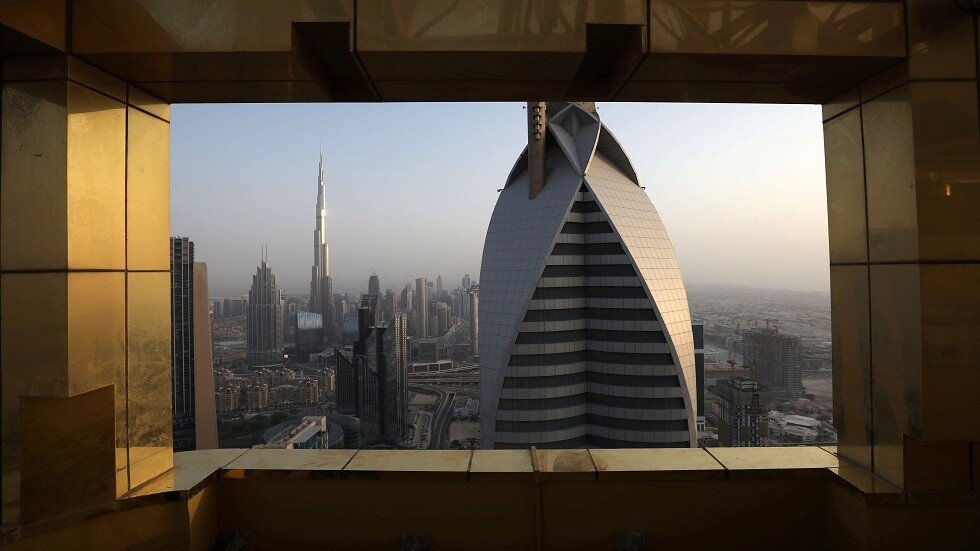 صحيفة: الإمارات ستفتح أبوابها أمام الإسرائيليين خلال 