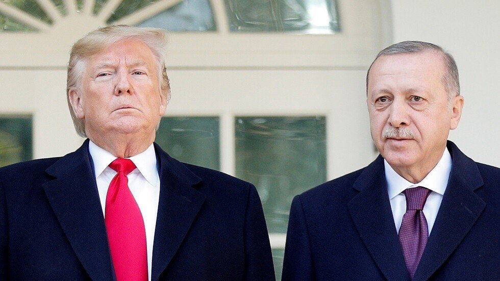 أردوغان ينتقد تصريح ماكرون حول "الموت الدماغي" للناتو ويعتبره غير مقبول