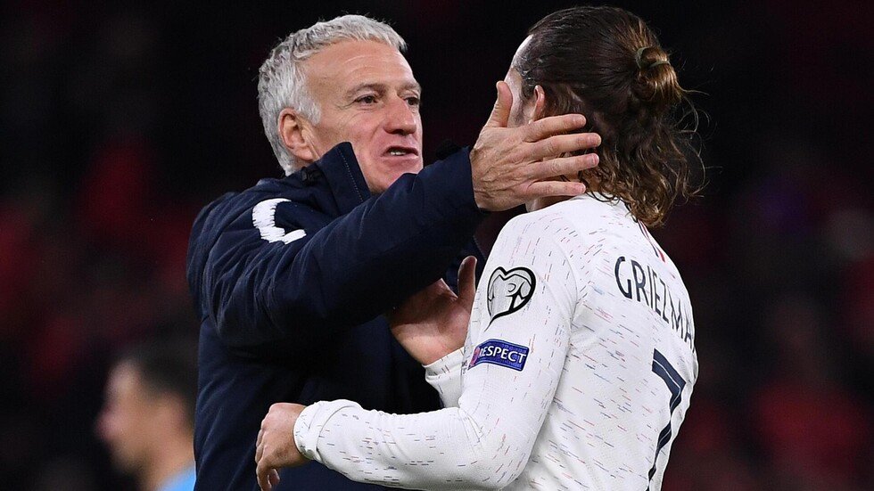 بالفيديو.. فرنسا تسقط ألبانيا بثنائية وديشامب يحتفل بمباراته الـ100