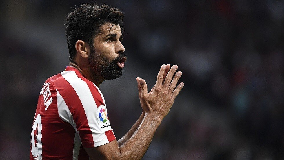 كوستا يخضع لعملية جراحية تبعده عن الملاعب