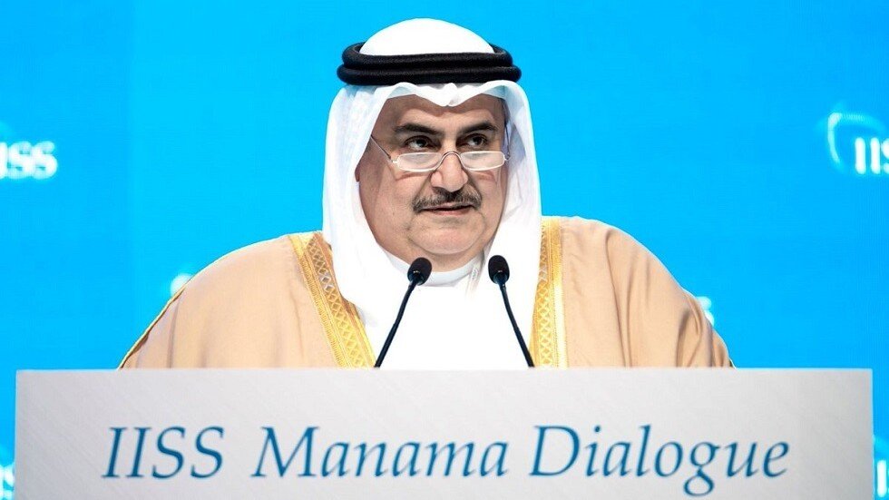 آل خليفة: التدخل الإيراني في لبنان أدى إلى شلله