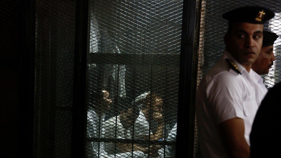 مصر.. 7 إعدامات في قضية "خلية ميكروباص حلوان"
