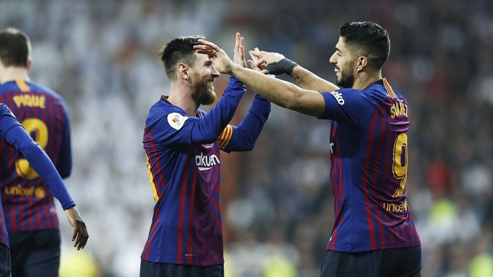 برشلونة إلى دور الـ 16 "للتشامبيونز ليغ".. فيديو