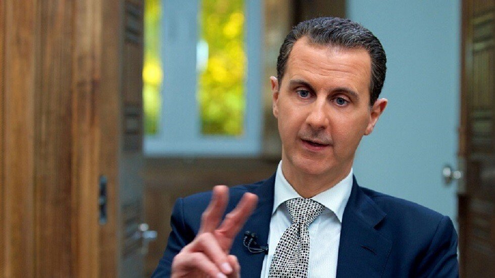 الأسد يعلل سبب بقائه في السلطة!