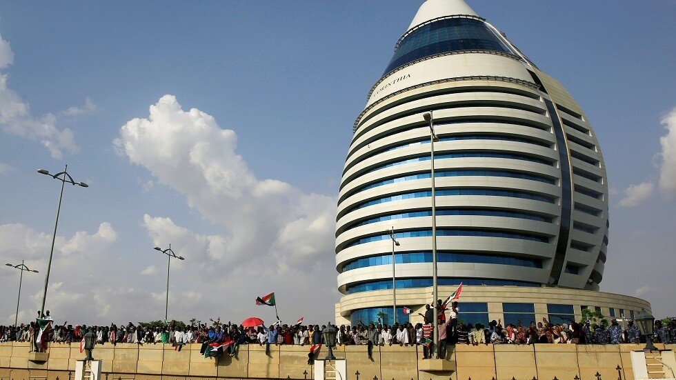 السودان.. افتتاح مطاعم أمريكية للوجبات السريعة