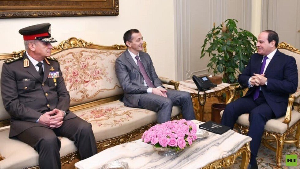 السيسي يشدد لوزير دفاع الجبل الأسود على ضرورة حل أزمات المنطقة