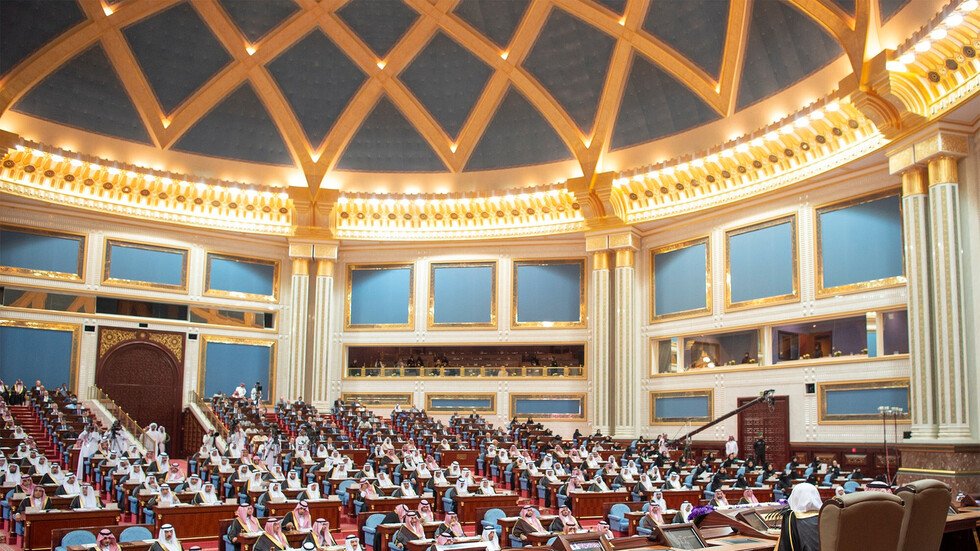 السعودية .. دعوة بمجلس الشورى لإلغاء عقوبة الإعدام والجلد وحصرها في "الحدود الشرعية" فقط!