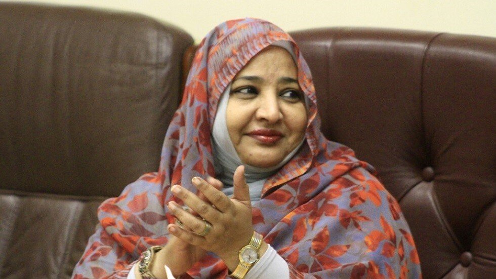 السودان.. اعتقال زوجة البشير على خلفية تهم بفساد مالي