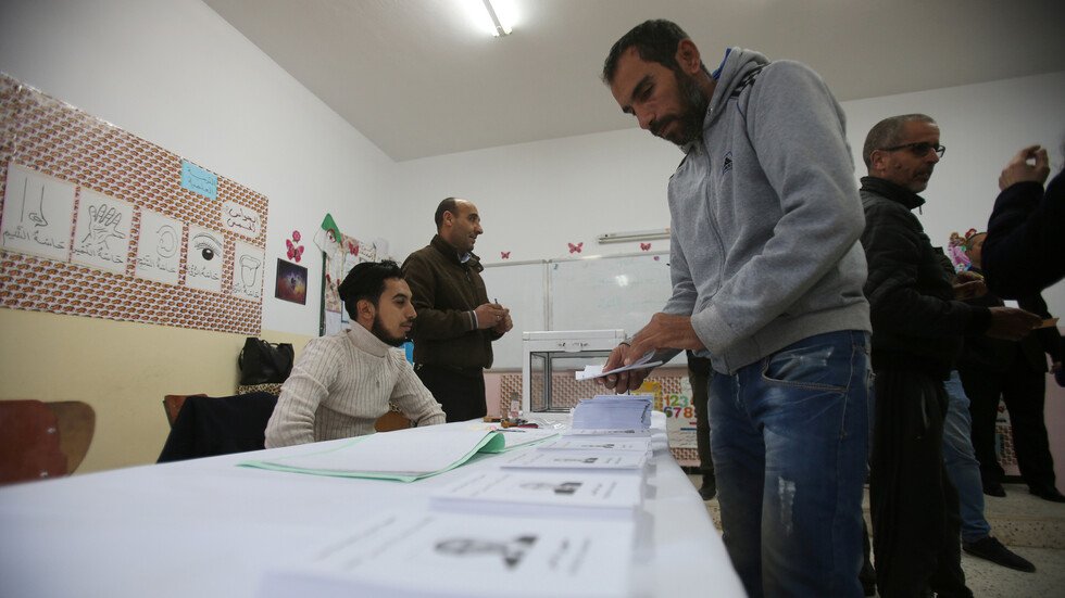 تقديرات أولية غير رسمية: تبون يحصل على 64 % من الأصوات في انتخابات االرئاسة الجزائرية