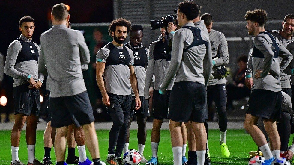 شاهد.. محمد صلاح ونجوم ليفربول في كواليس جلسة تصوير مونديال الأندية