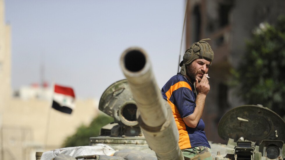 الجيش السوري يستعيد 12 منطقة في إدلب خلال 24 ساعة ويواصل التقدم