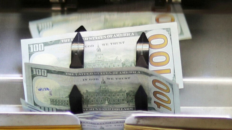 الإمارات تدعم الأردن بـ300 مليون دولار