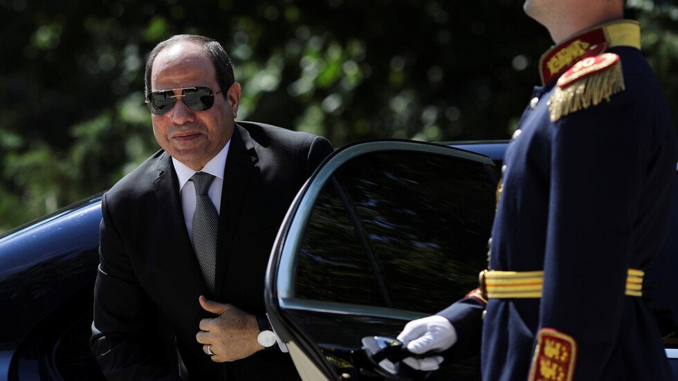 مصر.. السيسي يوجه بتطوير ميدان التحرير ليواكب كبرى عواصم العالم
