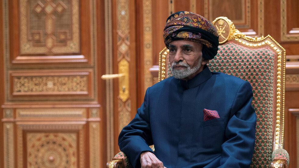 عمان: السلطان قابوس في حالة صحية مستقرة ويتابع برنامج العلاج