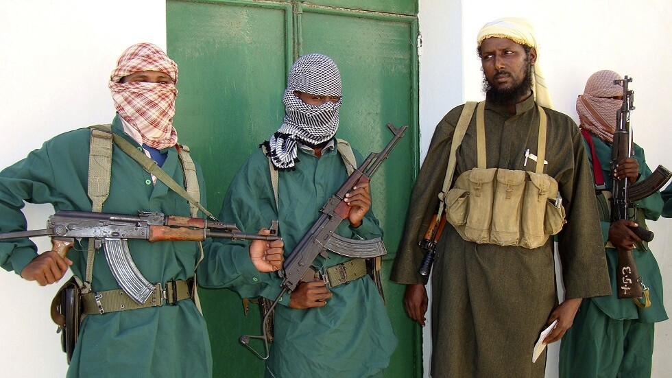 "الشباب" تهاجم قاعدة عسكرية في كينيا