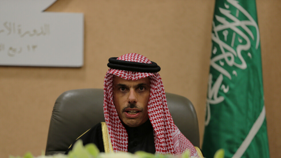 وزير الخارجية السعودي: الملك سلمان سيدعو إلى قمة لقادة الدول المطلة على البحر الأحمر