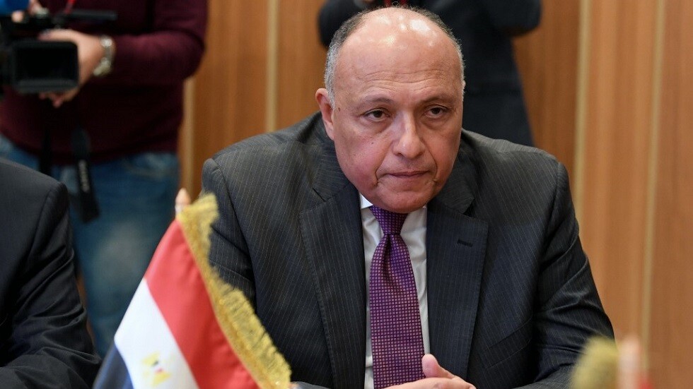 وزير الخارجية المصري يتوجه إلى الجزائر لبحث التطورات المتسارعة في ليبيا