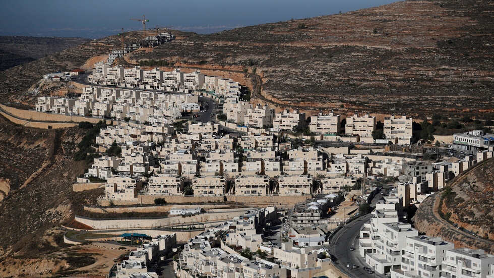 فلسطين: أي خطوة باتجاه ضم أراض من الضفة الغربية لإسرائيل ستكون بمثابة جريمة حرب