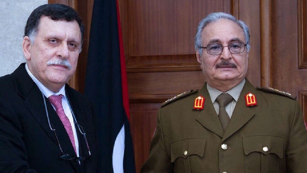 مسؤول روسي: حفتر والسراج قد يزوران موسكو قريبا لمناقشة تسوية الأزمة الليبية مع القيادة الروسية