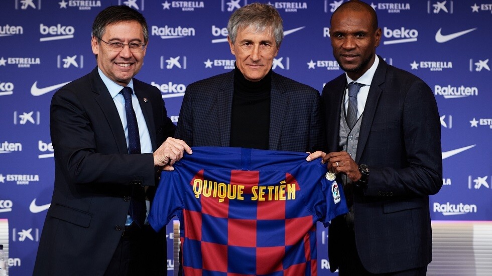 رسميا.. برشلونة يقدم مدربه الجديد لوسائل الإعلام