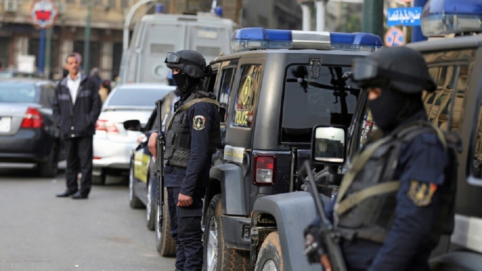 التحقيقات تكشف دفعة جديدة من أسرار شقة مدينة "الشيخ زايد" بمصر