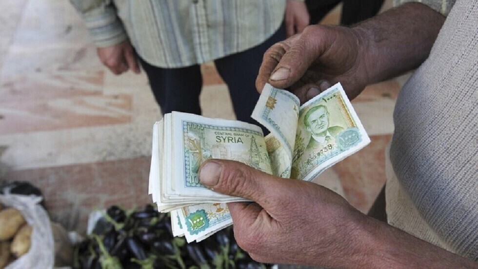 دمشق تسعى لاستقطاب 300 مليار ليرة