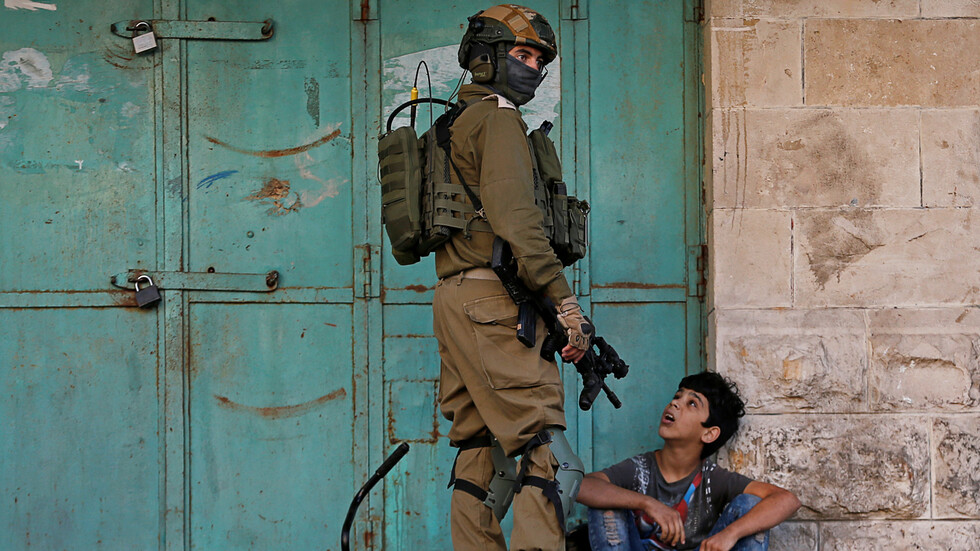 "بتسيلم": ترامب يقدم الجبنة لإسرائيل وفراغاتها للفلسطينيين