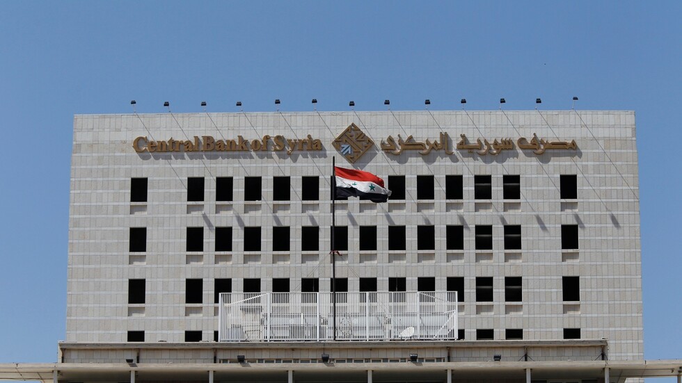 سوريا.. سعر جديد لدولار الحوالات