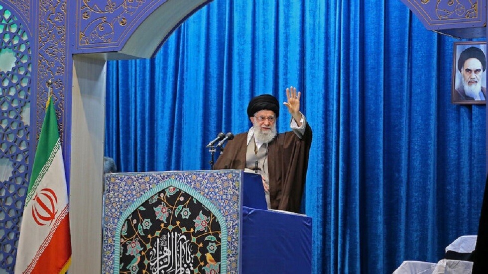 في الذكرى 41 للثورة.. خامنئي يعفو عن سجناء