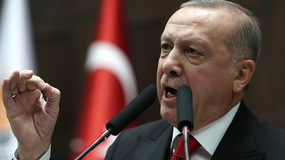 أردوغان: لن ننسى تقاسم الباكستانيين رغيفهم مع تركيا وسنقف معهم