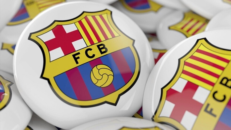 رسميا.. برشلونة يعلن تعاقده مع خليفة ديمبيلي