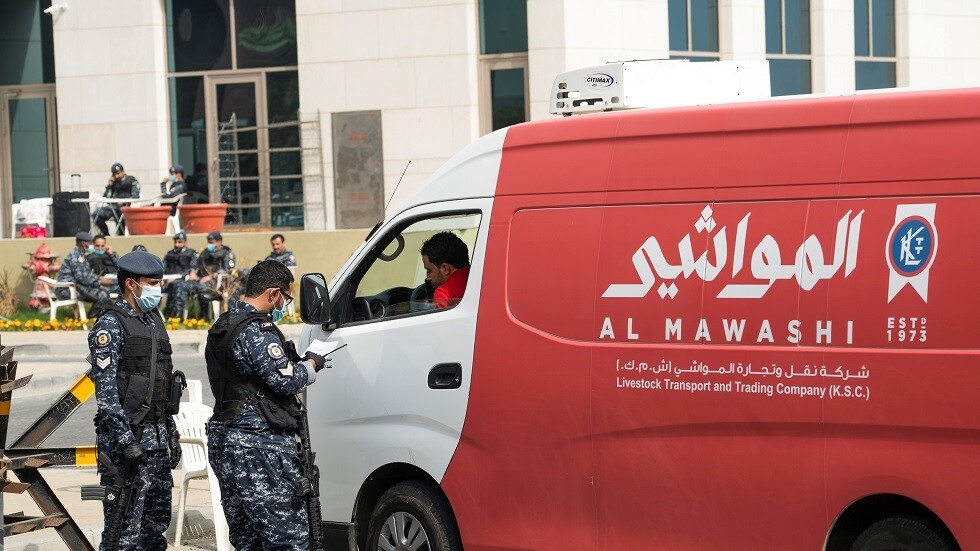 الكويت تتخذ قرارا جديدا على وقع انتشار 