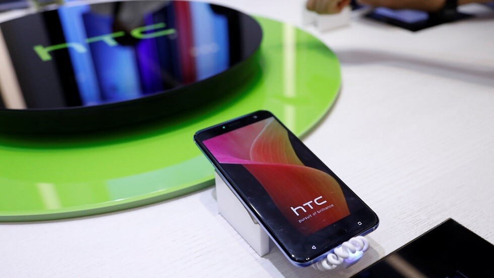 العملاقة HTC تعود لسوق الهواتف بجهاز 5G متطور