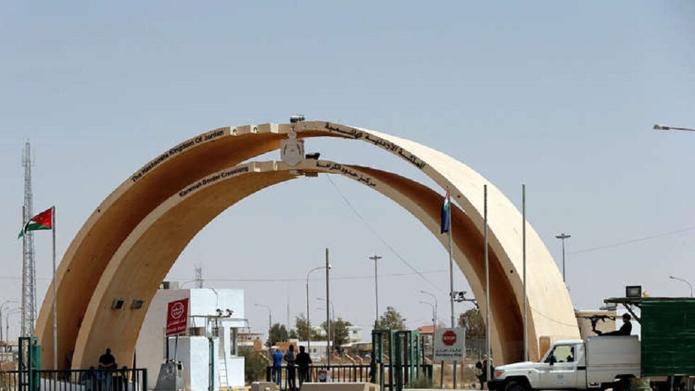 الأردن يعيد 7 عراقيين من الحدود بسبب ارتفاع درجة حرارتهم