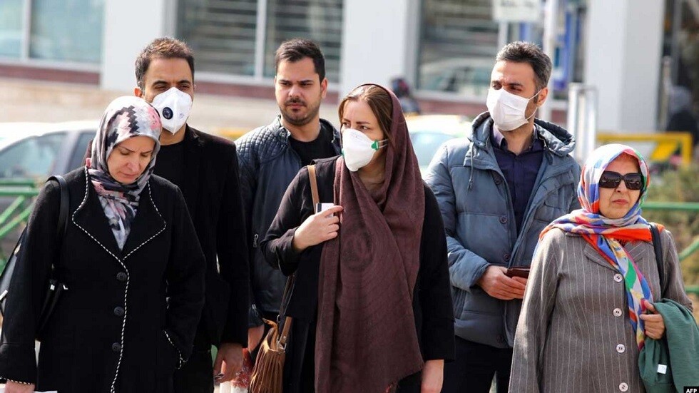 عدد الوفيات بكورونا في إيران يقفز إلى 54 والمصابين إلى 978