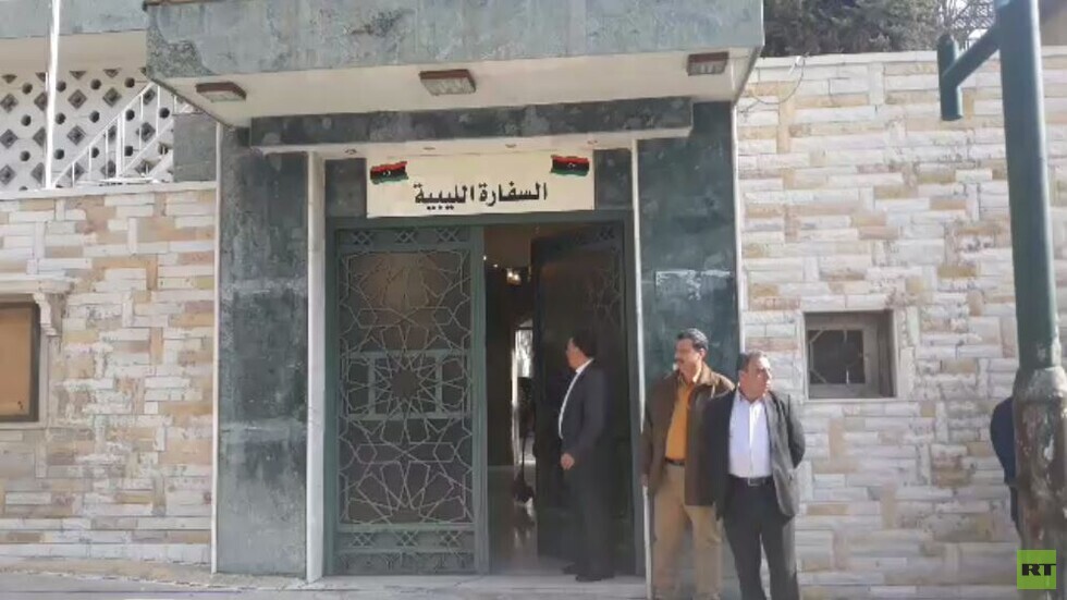 تحضيرات لافتتاح السفارة الليبيه في دمشق (فيديو)