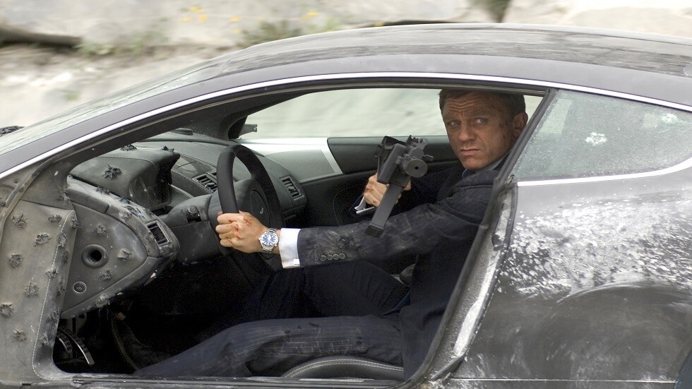 كورونا يؤجل آخر أفلام العميل 007