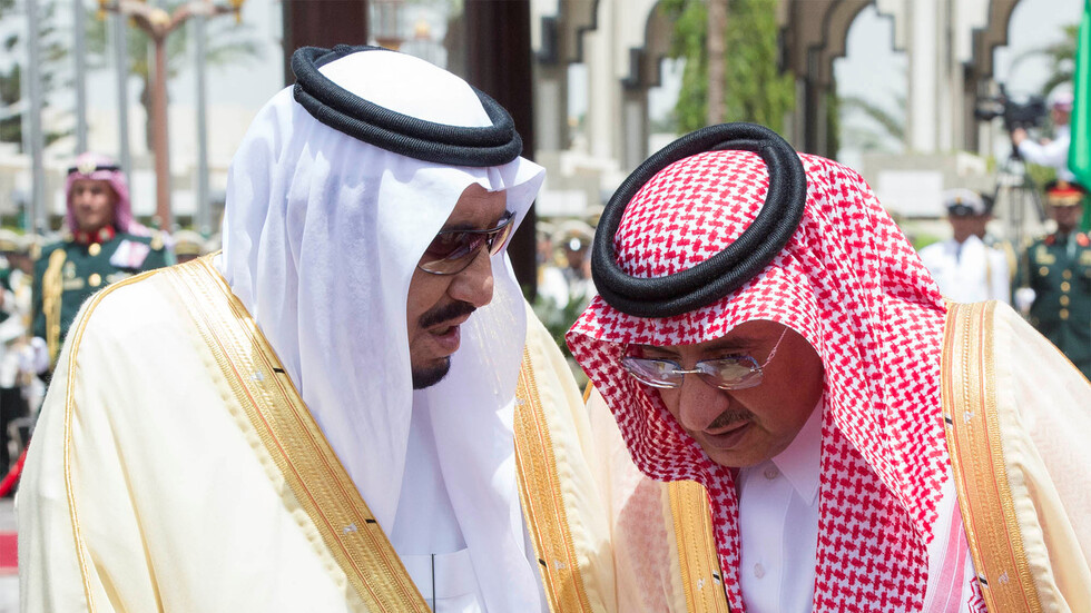 بلومبرغ: بن نايف وبن عبد العزيز كانا يخططان للانقلاب في السعودية